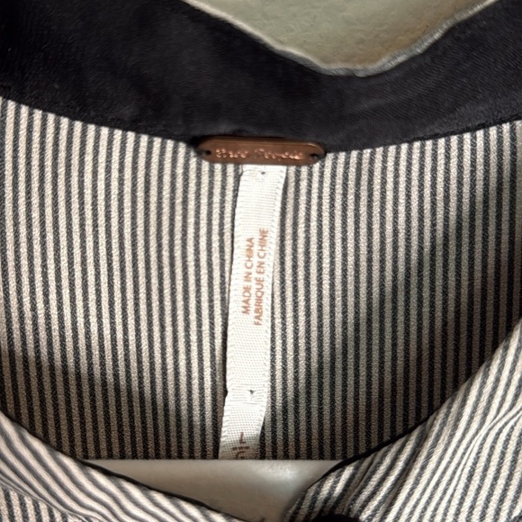 Free People Pebble Crepe Free Bird Top Size Large - Picture 4 of 8